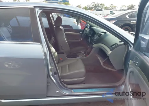 2004 Acura Tsx z USA, uszkodzony, nr VIN JH4CL96814C027233